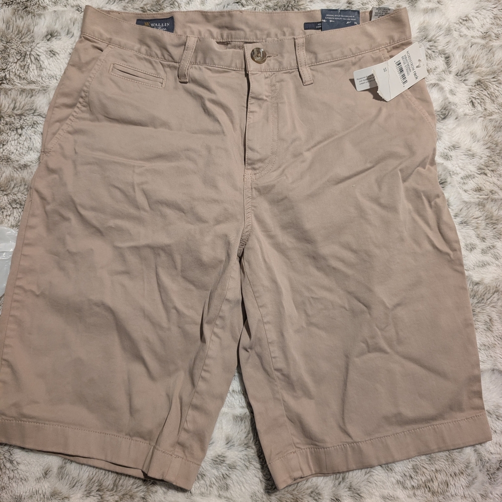 Izod Men's Flat Front Khaki Shorts